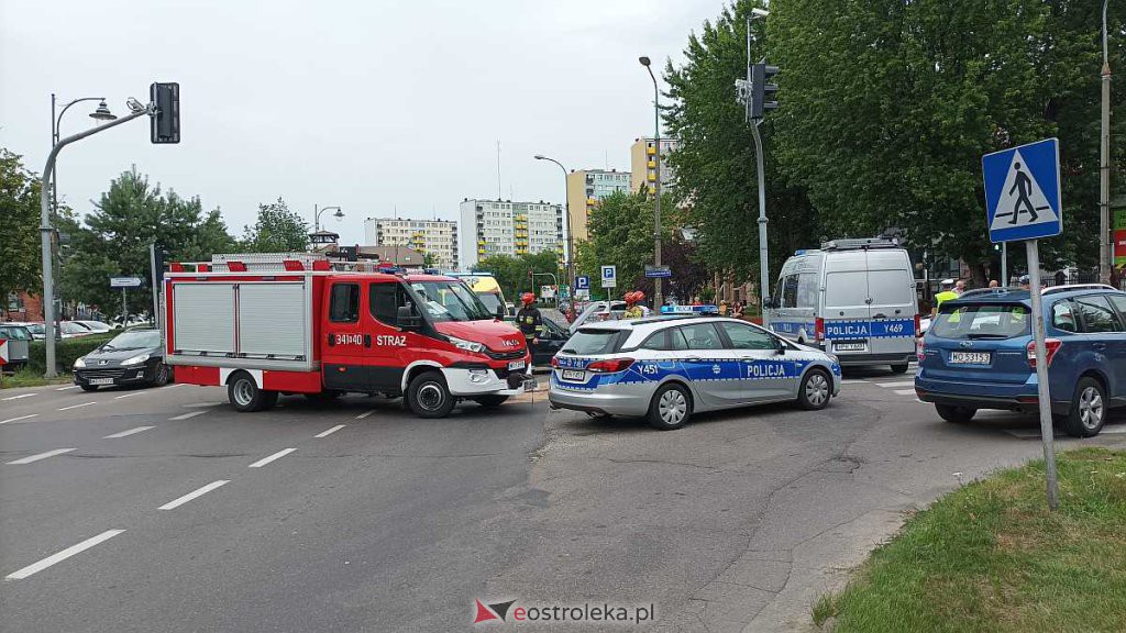 Wypadek na Kopernika w Ostrołęce [26.07.2022] - zdjęcie #1 - eOstroleka.pl