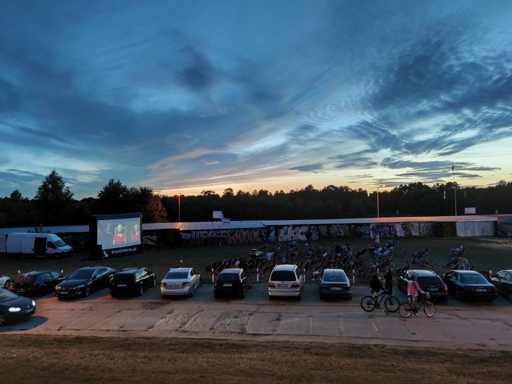 Kino letnie w Ostrołęce [30.07.2022] - zdjęcie #3 - eOstroleka.pl