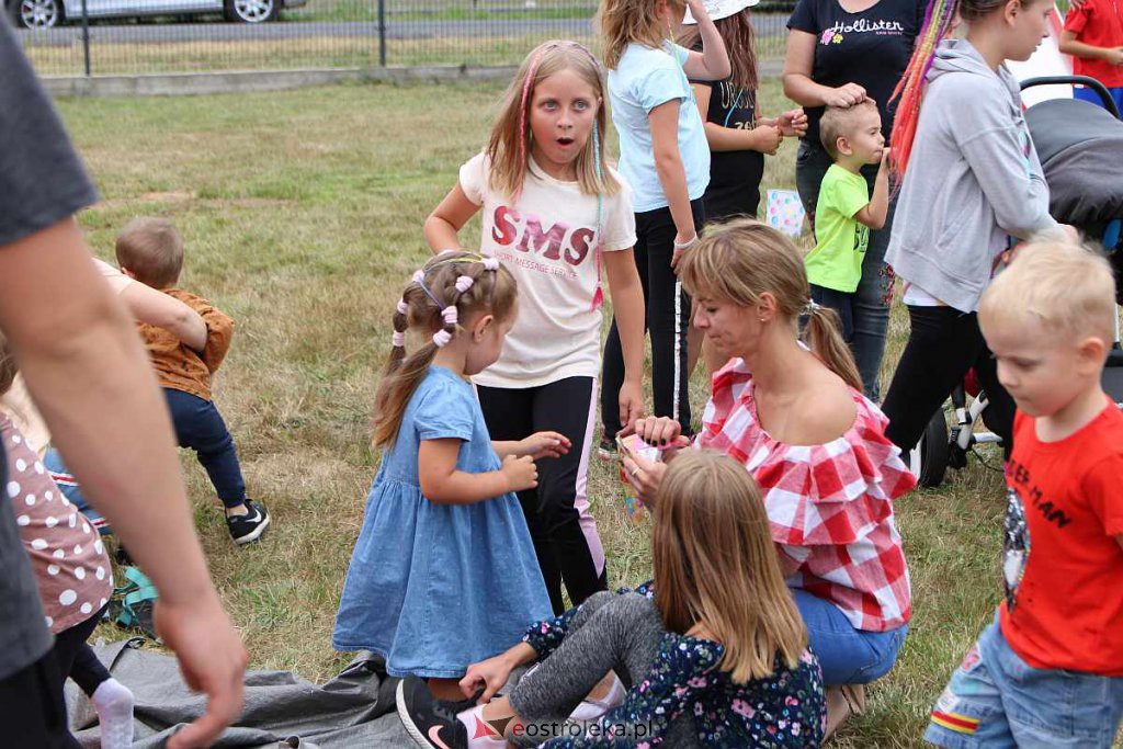 Rodzinny festyn W połowie lata w Szwendrowym Moście [30.07.2022] - zdjęcie #10 - eOstroleka.pl