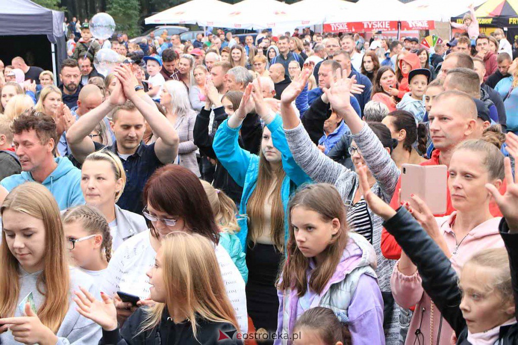 Bayera, Mamzel i inni na koncertowej części odpustu św. Anny w Kamiance [31.07.2022] - zdjęcie #57 - eOstroleka.pl