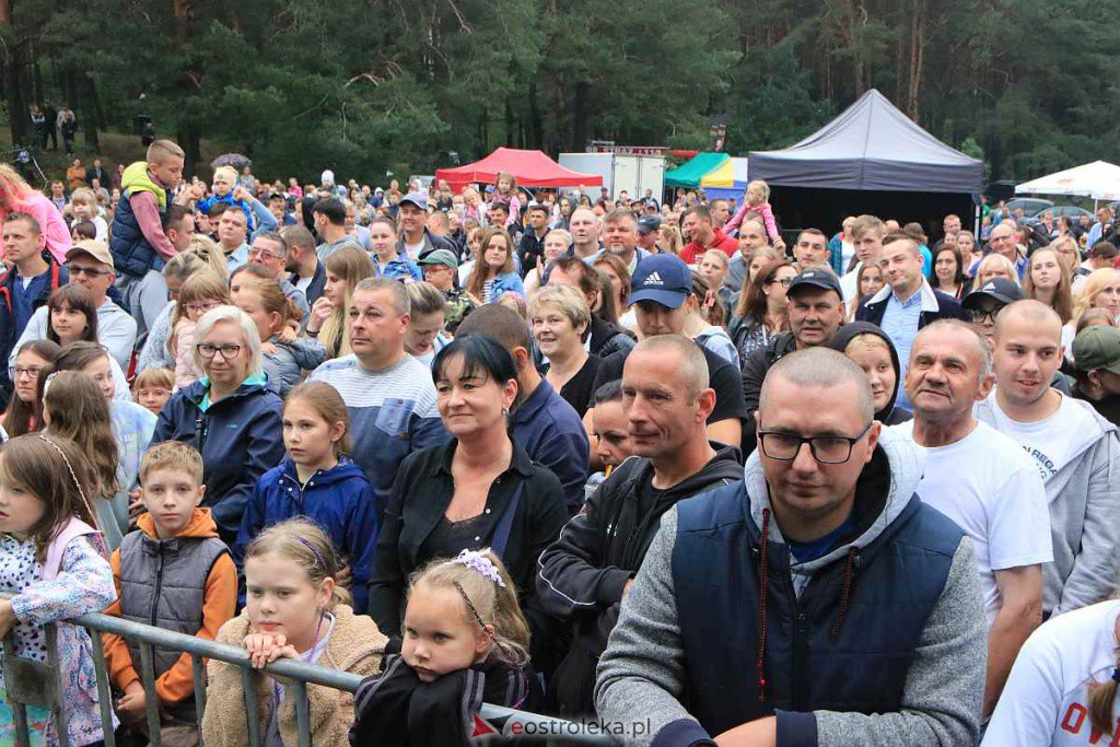 Bayera, Mamzel i inni na koncertowej części odpustu św. Anny w Kamiance [31.07.2022] - zdjęcie #35 - eOstroleka.pl