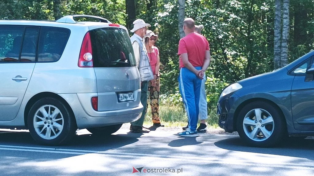 Zderzenie trzech aut na DK 53 [01.08.2022] - zdjęcie #4 - eOstroleka.pl