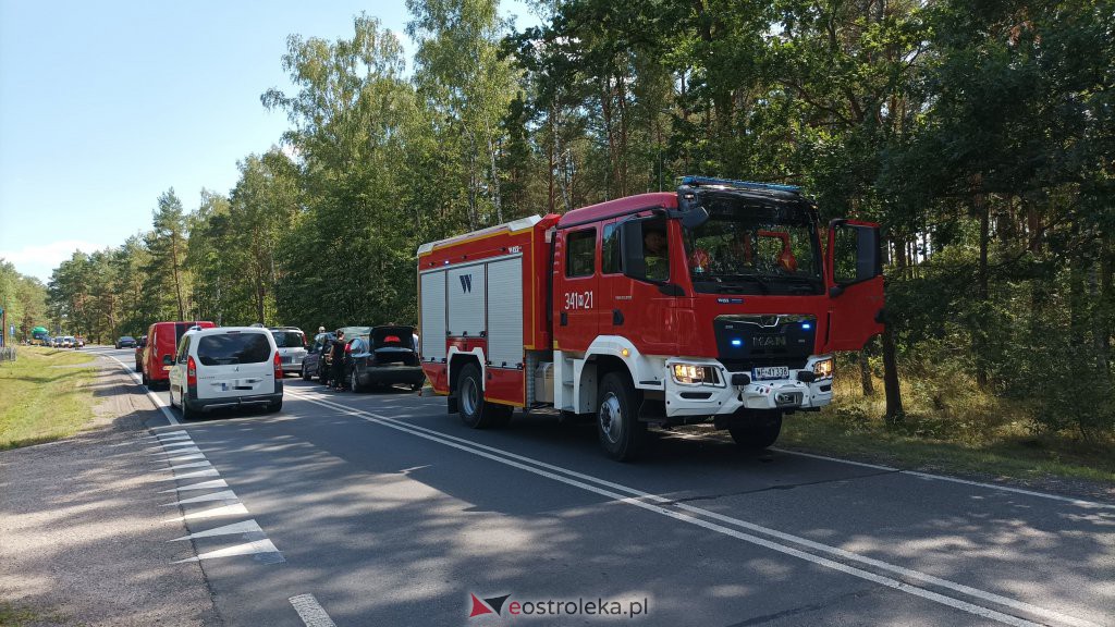 Zderzenie trzech aut na DK 53 [01.08.2022] - zdjęcie #6 - eOstroleka.pl