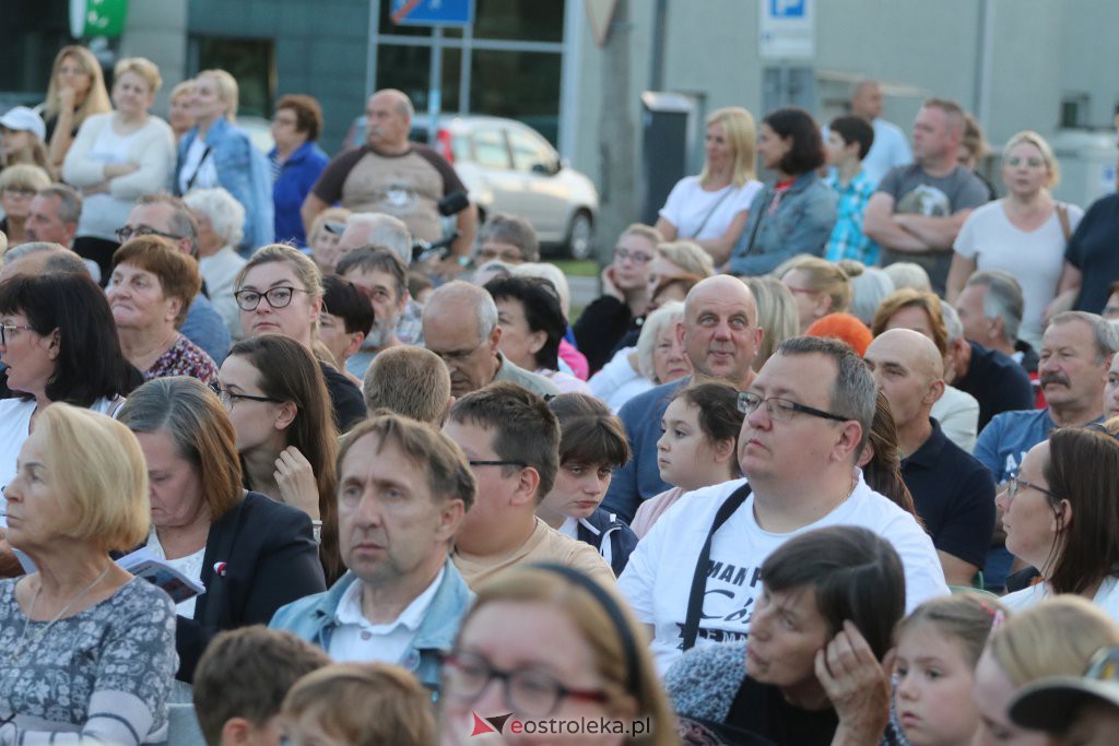 Powstańcze śpiewanie w Ostrołęce [01.08.2022] - zdjęcie #29 - eOstroleka.pl