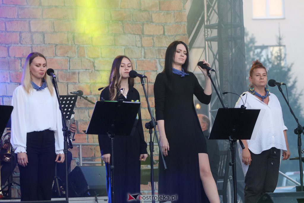 Powstańcze śpiewanie w Ostrołęce [01.08.2022] - zdjęcie #89 - eOstroleka.pl