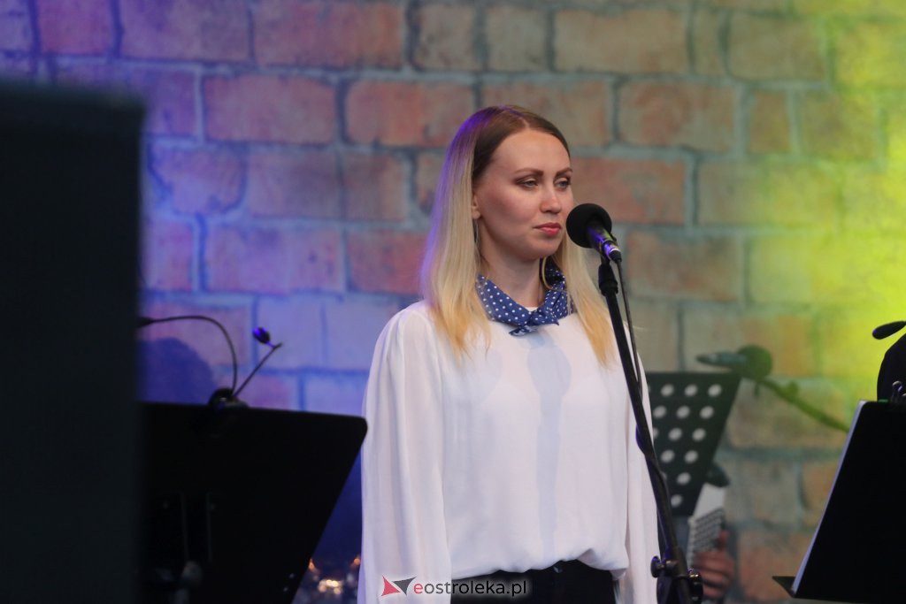 Powstańcze śpiewanie w Ostrołęce [01.08.2022] - zdjęcie #88 - eOstroleka.pl