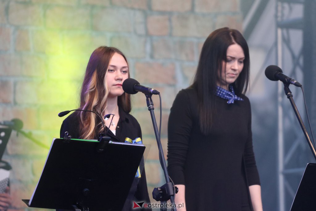 Powstańcze śpiewanie w Ostrołęce [01.08.2022] - zdjęcie #87 - eOstroleka.pl