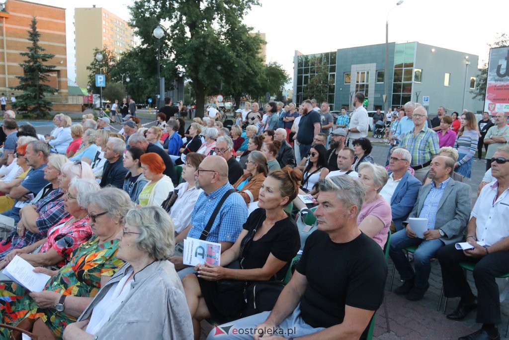 Powstańcze śpiewanie w Ostrołęce [01.08.2022] - zdjęcie #66 - eOstroleka.pl