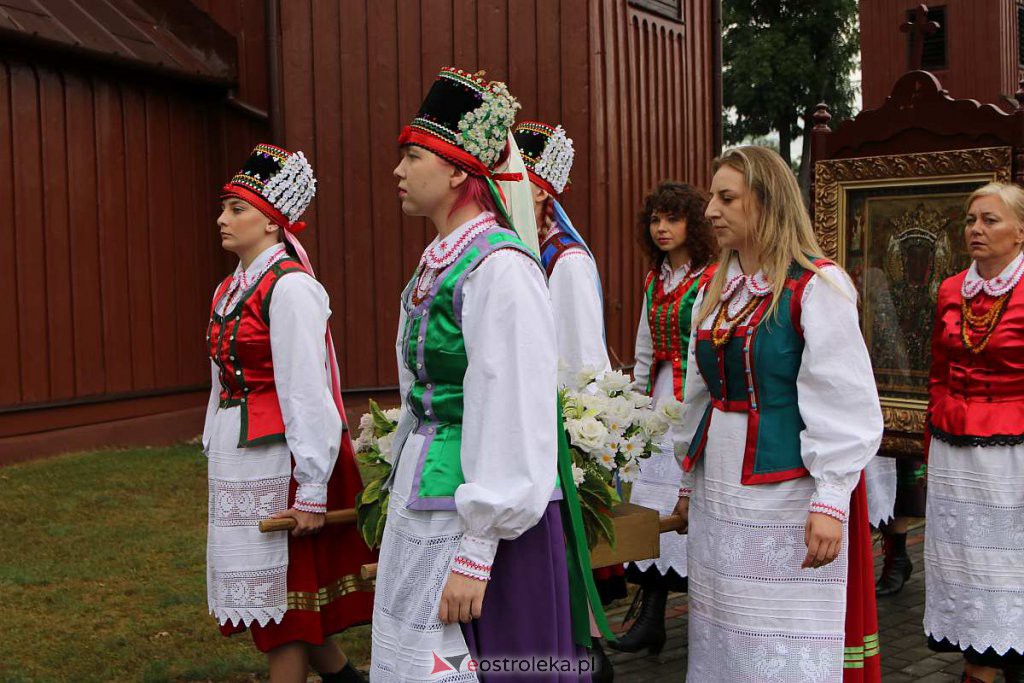 Uroczystość Przemienienia Pańskiego w Brodowych Łąkach {06.08.2022] - zdjęcie #119 - eOstroleka.pl