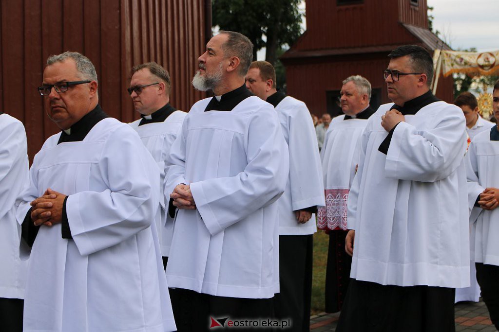 Uroczystość Przemienienia Pańskiego w Brodowych Łąkach {06.08.2022] - zdjęcie #111 - eOstroleka.pl