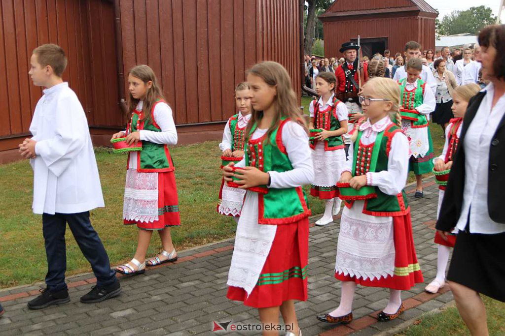Uroczystość Przemienienia Pańskiego w Brodowych Łąkach {06.08.2022] - zdjęcie #101 - eOstroleka.pl