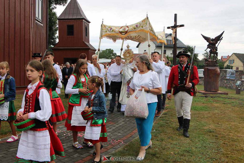 Uroczystość Przemienienia Pańskiego w Brodowych Łąkach {06.08.2022] - zdjęcie #97 - eOstroleka.pl