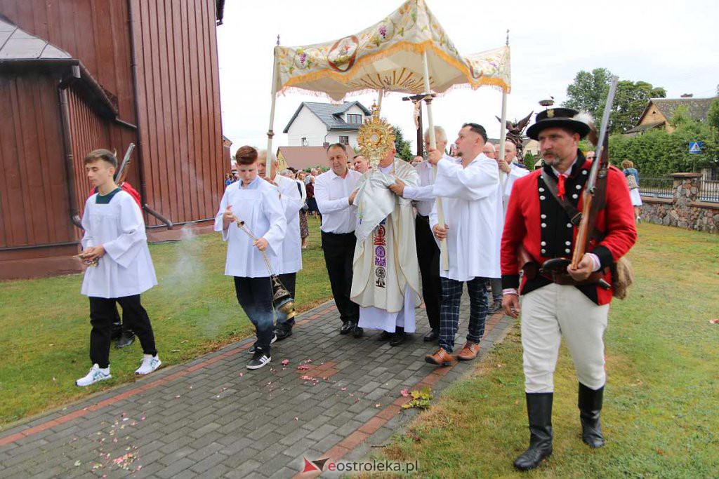 Uroczystość Przemienienia Pańskiego w Brodowych Łąkach {06.08.2022] - zdjęcie #89 - eOstroleka.pl