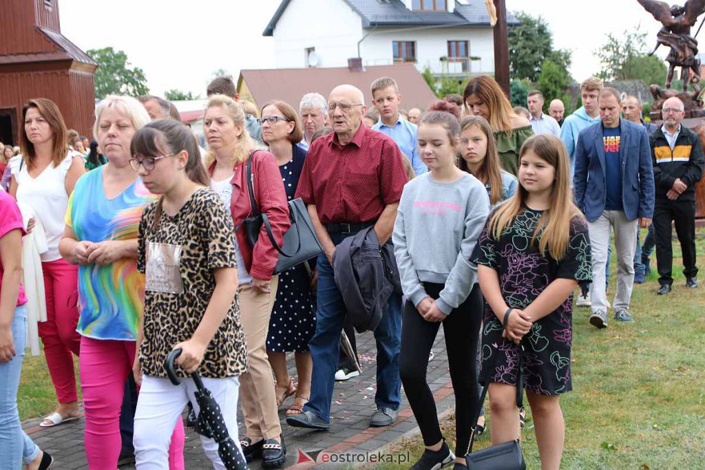 Uroczystość Przemienienia Pańskiego w Brodowych Łąkach {06.08.2022] - zdjęcie #76 - eOstroleka.pl