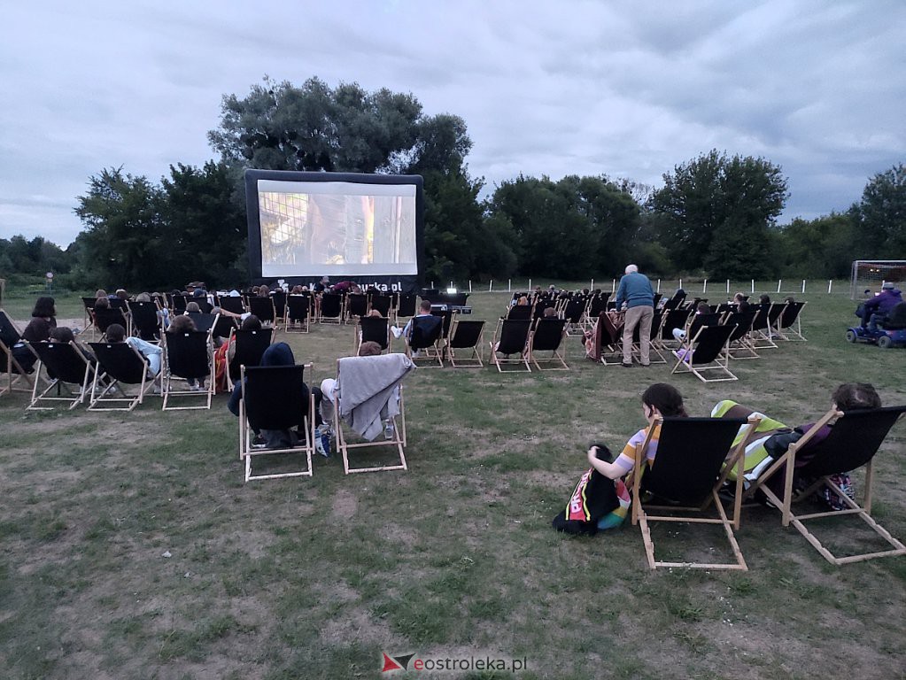 Kino letnie w Ostrołęce [08.08.2022] - zdjęcie #2 - eOstroleka.pl
