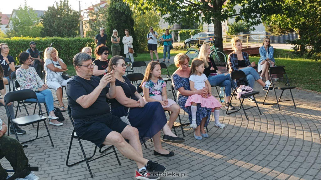 Letnie granie w Olszewie-Borkach. Na scenie Marta Załuski [10.08.2022] - zdjęcie #20 - eOstroleka.pl