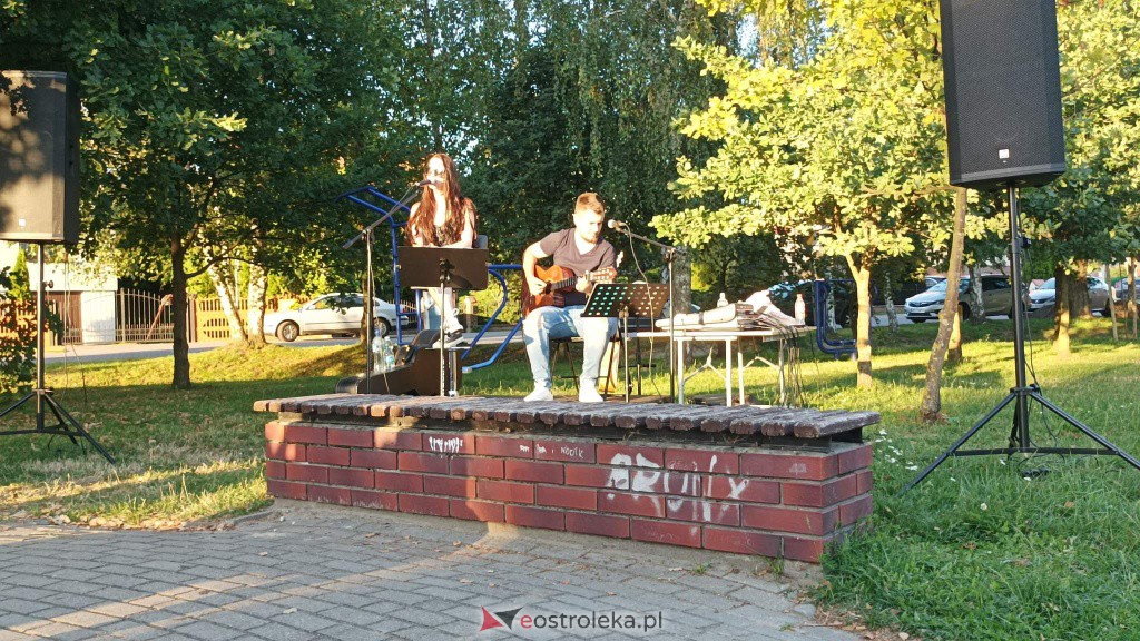 Letnie granie w Olszewie-Borkach. Na scenie Marta Załuski [10.08.2022] - zdjęcie #13 - eOstroleka.pl