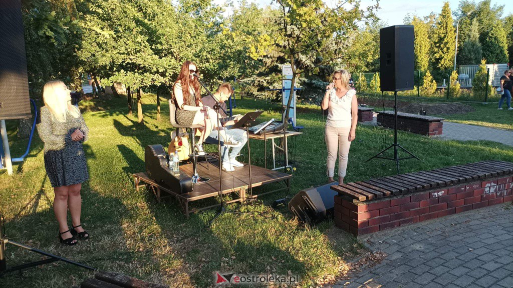 Letnie granie w Olszewie-Borkach. Na scenie Marta Załuski [10.08.2022] - zdjęcie #27 - eOstroleka.pl
