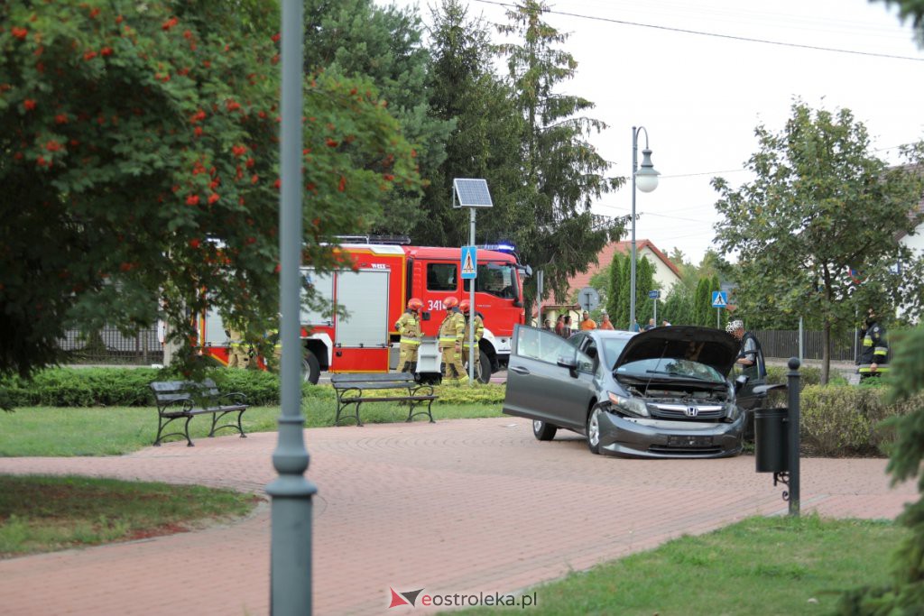 Poważny wypadek w Lelisie [12.08.2022] - zdjęcie #10 - eOstroleka.pl