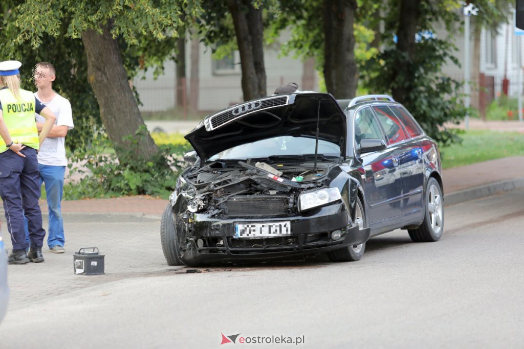 Poważny wypadek w Lelisie [12.08.2022] - zdjęcie #19 - eOstroleka.pl