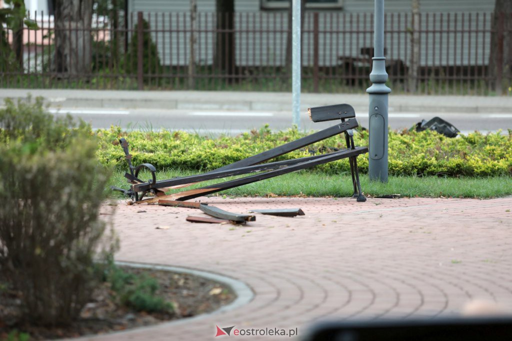 Poważny wypadek w Lelisie [12.08.2022] - zdjęcie #21 - eOstroleka.pl