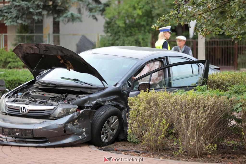 Poważny wypadek w Lelisie [12.08.2022] - zdjęcie #22 - eOstroleka.pl