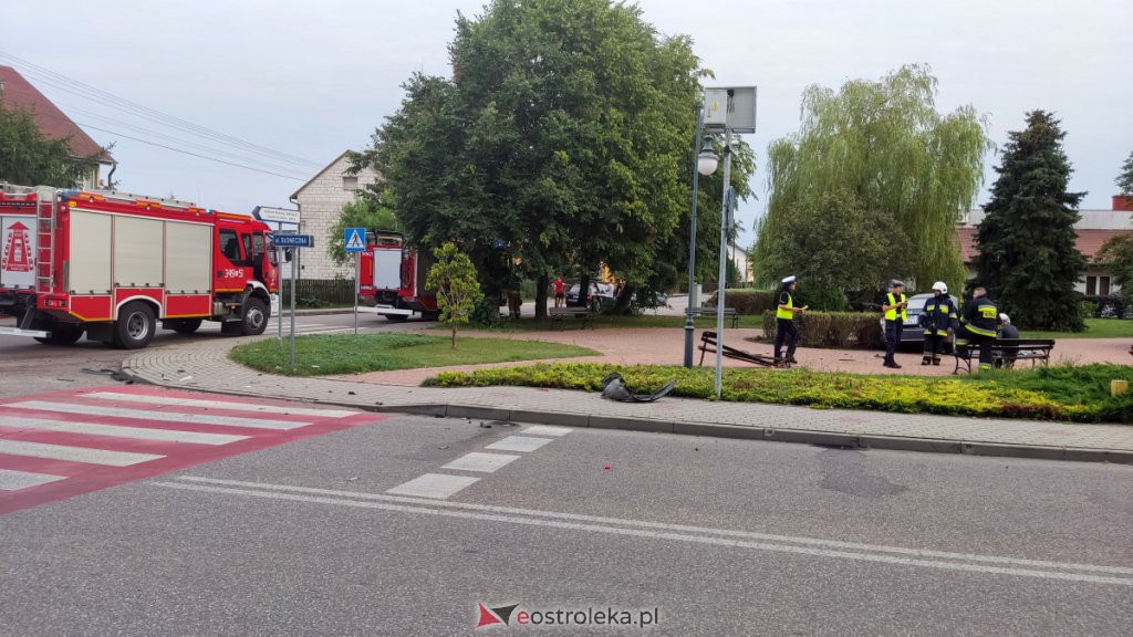 Poważny wypadek w Lelisie [12.08.2022] - zdjęcie #29 - eOstroleka.pl