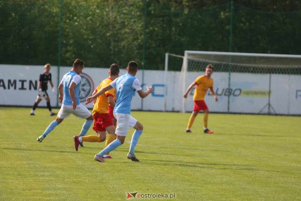 KS CK Troszyn - Victoria Sulejówek [13.08.2022] - zdjęcie #1 - eOstroleka.pl