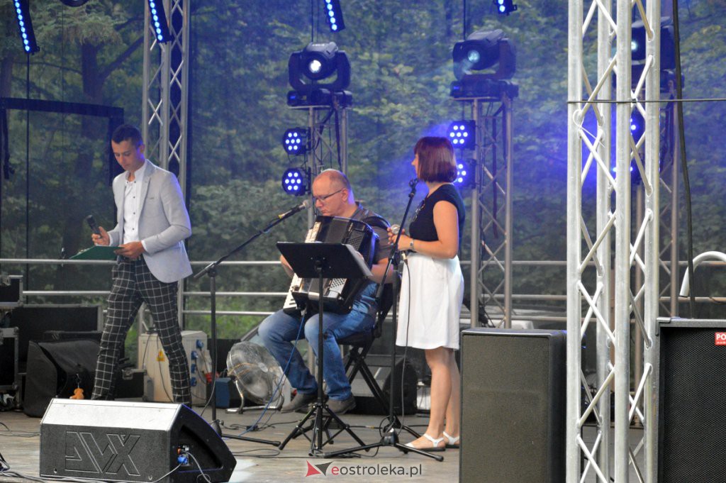 Świnia kontra dzik! Dożynkowa zabawa w Przytułach Starych [14.08.2022] - zdjęcie #14 - eOstroleka.pl