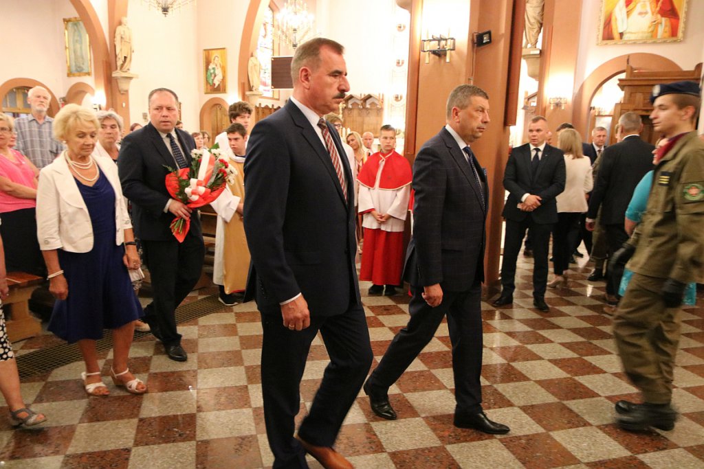 Uroczystości w kościele pw. Zbawiciela Świata [15.08.2022] - zdjęcie #14 - eOstroleka.pl