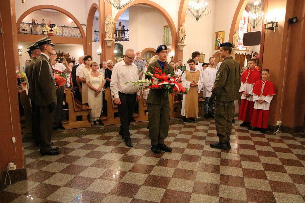 Uroczystości w kościele pw. Zbawiciela Świata [15.08.2022] - zdjęcie #17 - eOstroleka.pl