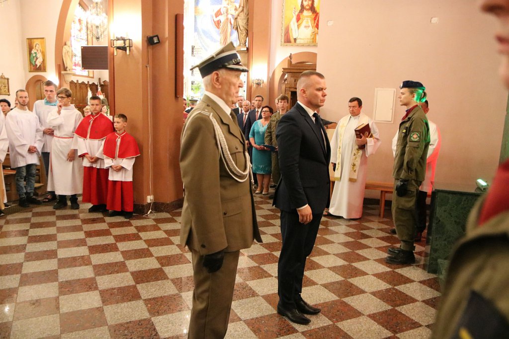 Uroczystości w kościele pw. Zbawiciela Świata [15.08.2022] - zdjęcie #26 - eOstroleka.pl