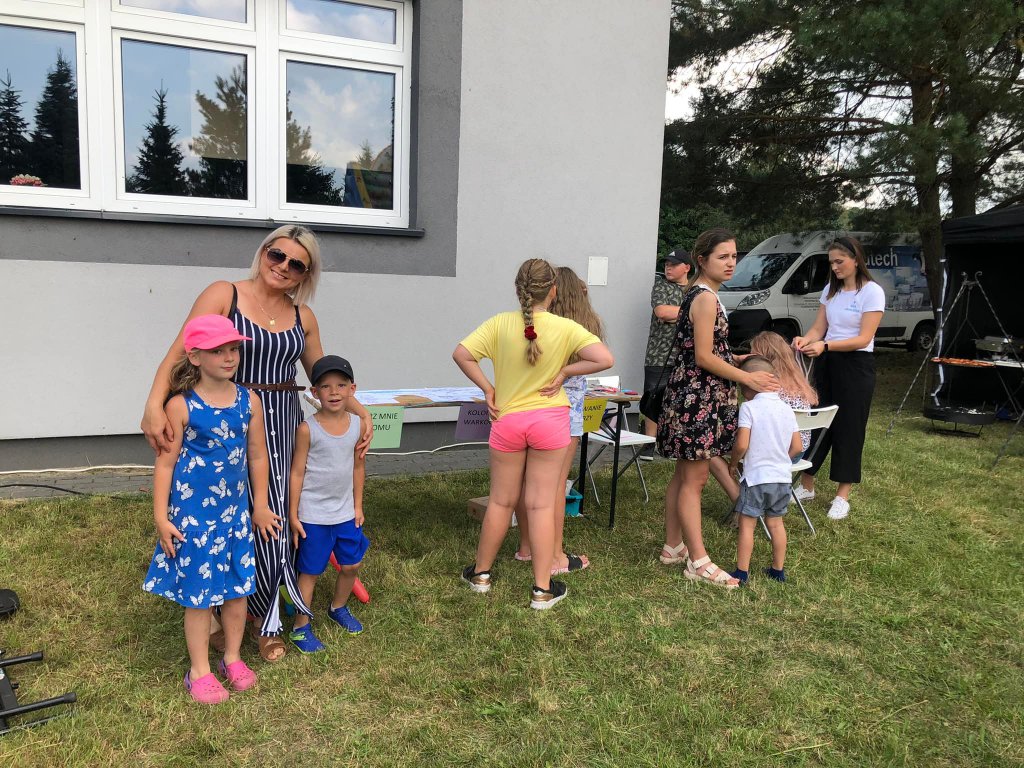 Świetna rodzinna zabawa z profilaktyką w tle w Wolkowych [14.08.2022] - zdjęcie #12 - eOstroleka.pl