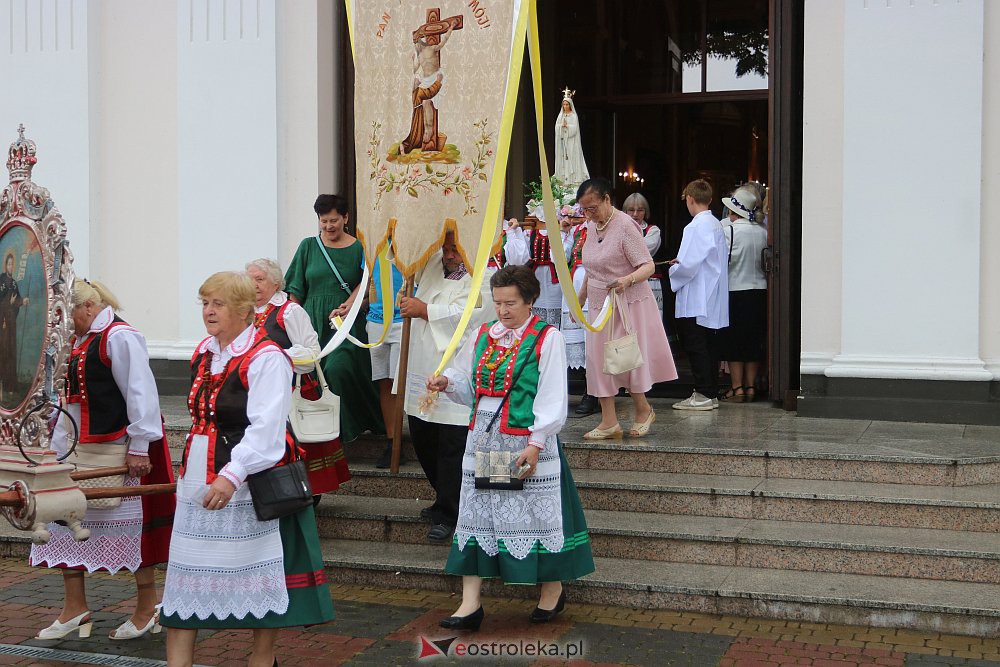 Odpust św. Rocha i święcenie zwierząt w Kadzidle [16.08.2022] - zdjęcie #80 - eOstroleka.pl