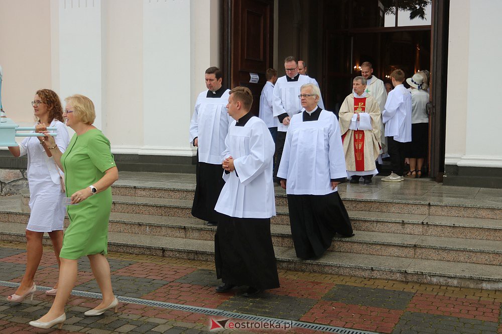 Odpust św. Rocha i święcenie zwierząt w Kadzidle [16.08.2022] - zdjęcie #52 - eOstroleka.pl
