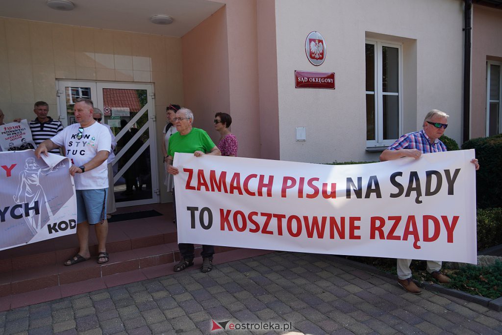 Protest sędziów w Ostrołęce [18.08.2022] - zdjęcie #2 - eOstroleka.pl