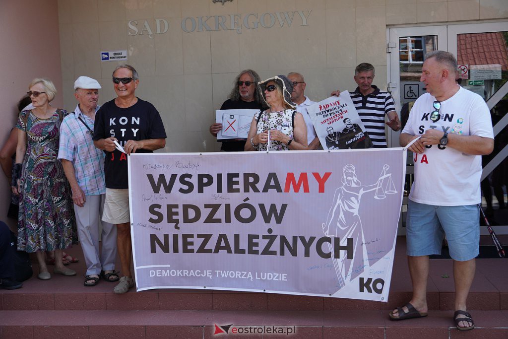 Protest sędziów w Ostrołęce [18.08.2022] - zdjęcie #4 - eOstroleka.pl