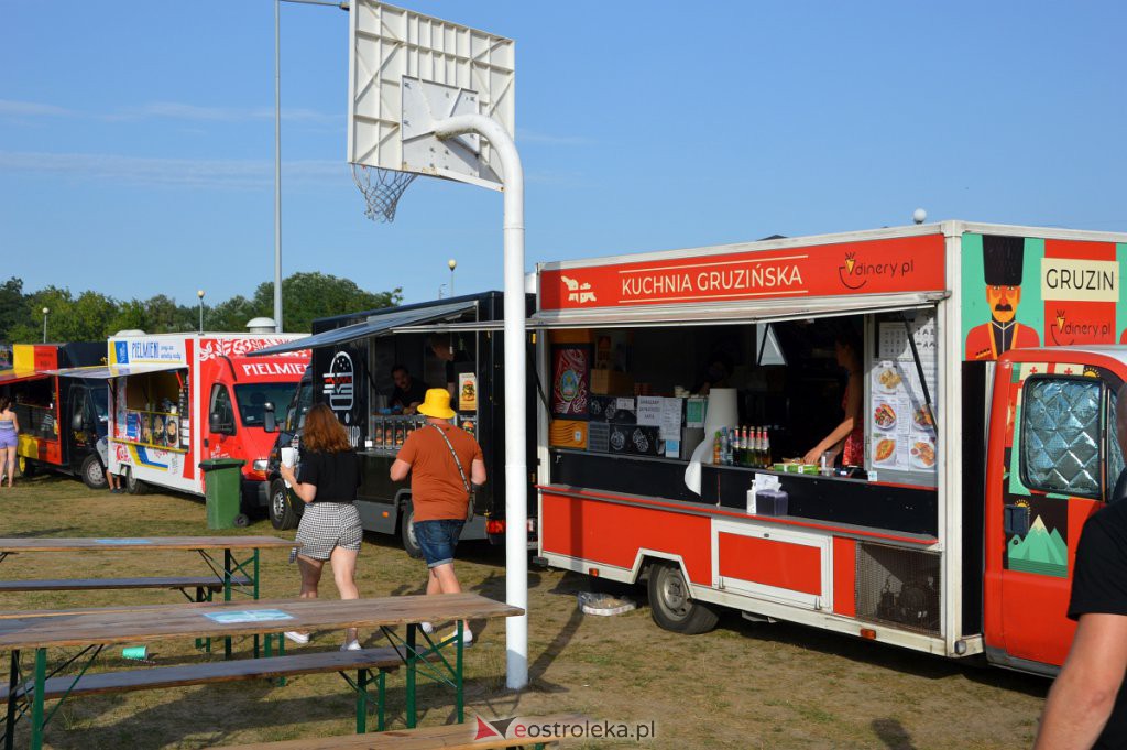 III Festiwal Smaków Food Trucków w Ostrołęce [19.08.2022] - zdjęcie #6 - eOstroleka.pl