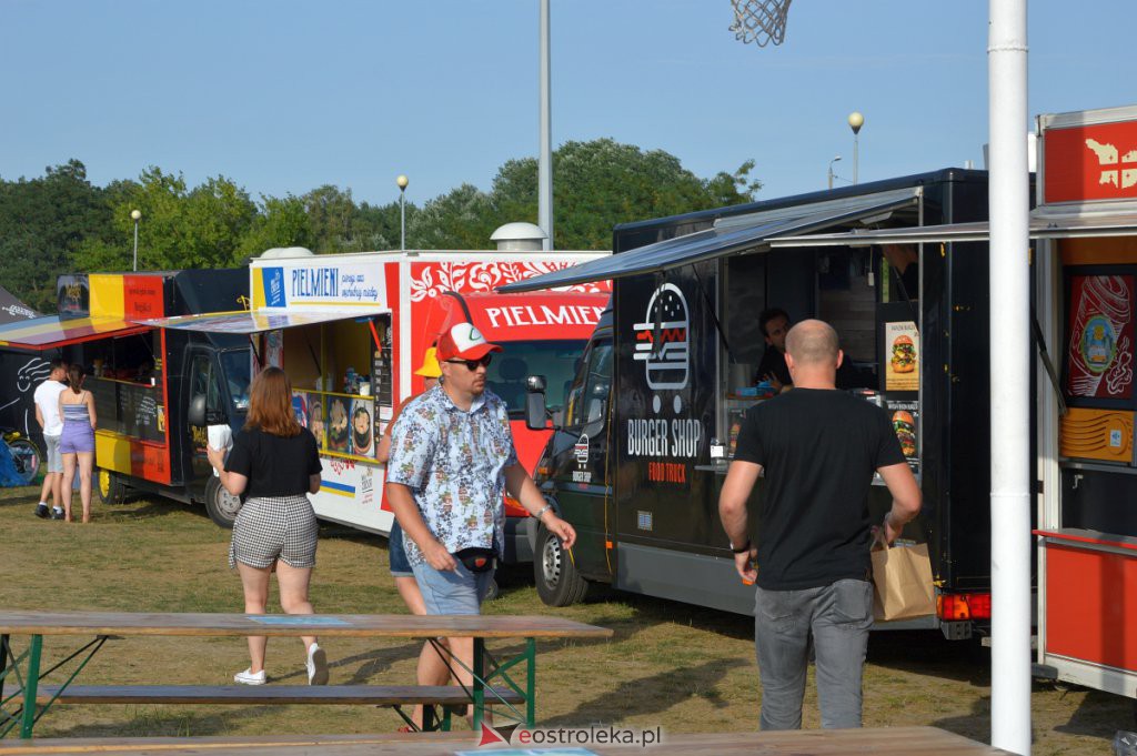 III Festiwal Smaków Food Trucków w Ostrołęce [19.08.2022] - zdjęcie #8 - eOstroleka.pl