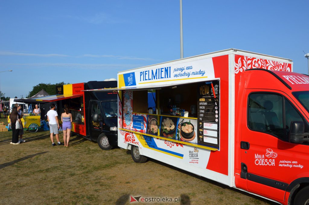 III Festiwal Smaków Food Trucków w Ostrołęce [19.08.2022] - zdjęcie #9 - eOstroleka.pl