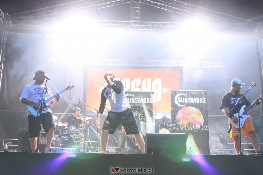 Festiwal Mocne Brzmienia wystartował. Na początek Sunsmoke i Tersha [19.08.2022] - zdjęcie #67 - eOstroleka.pl