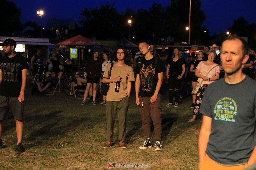 Festiwal Mocne Brzmienia wystartował. Na początek Sunsmoke i Tersha [19.08.2022] - zdjęcie #45 - eOstroleka.pl