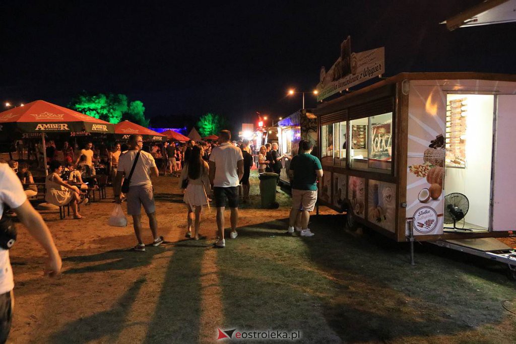 Festiwal Mocne Brzmienia wystartował. Na początek Sunsmoke i Tersha [19.08.2022] - zdjęcie #34 - eOstroleka.pl