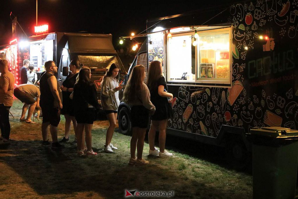 Festiwal Mocne Brzmienia wystartował. Na początek Sunsmoke i Tersha [19.08.2022] - zdjęcie #27 - eOstroleka.pl