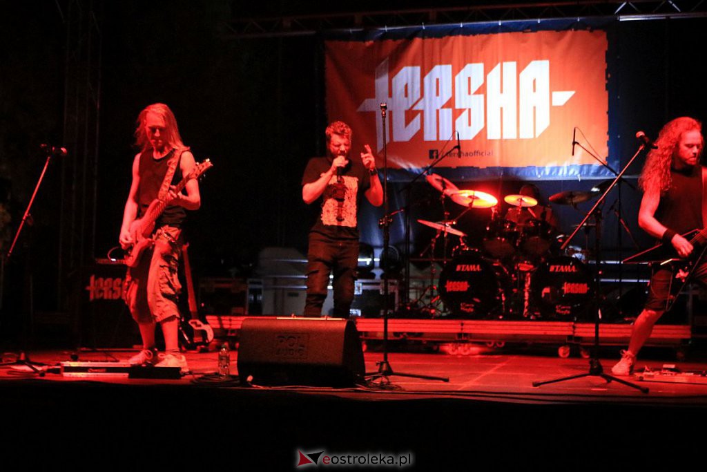 Festiwal Mocne Brzmienia wystartował. Na początek Sunsmoke i Tersha [19.08.2022] - zdjęcie #19 - eOstroleka.pl