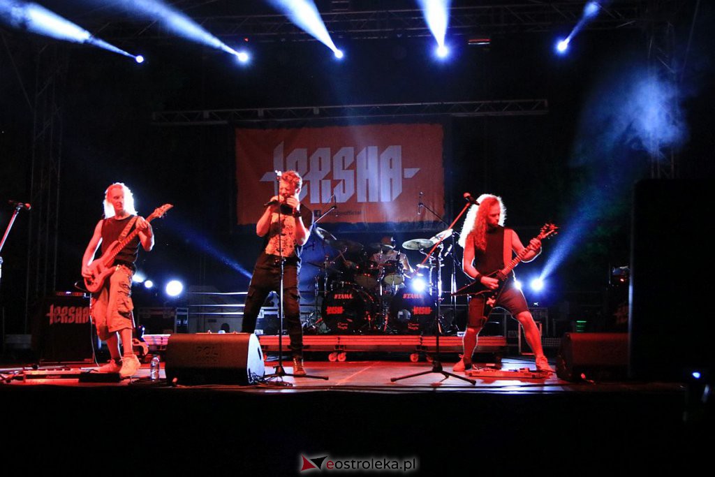 Festiwal Mocne Brzmienia wystartował. Na początek Sunsmoke i Tersha [19.08.2022] - zdjęcie #11 - eOstroleka.pl