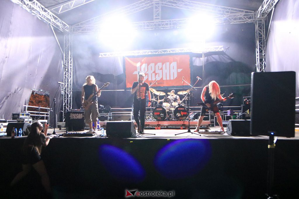 Festiwal Mocne Brzmienia wystartował. Na początek Sunsmoke i Tersha [19.08.2022] - zdjęcie #10 - eOstroleka.pl