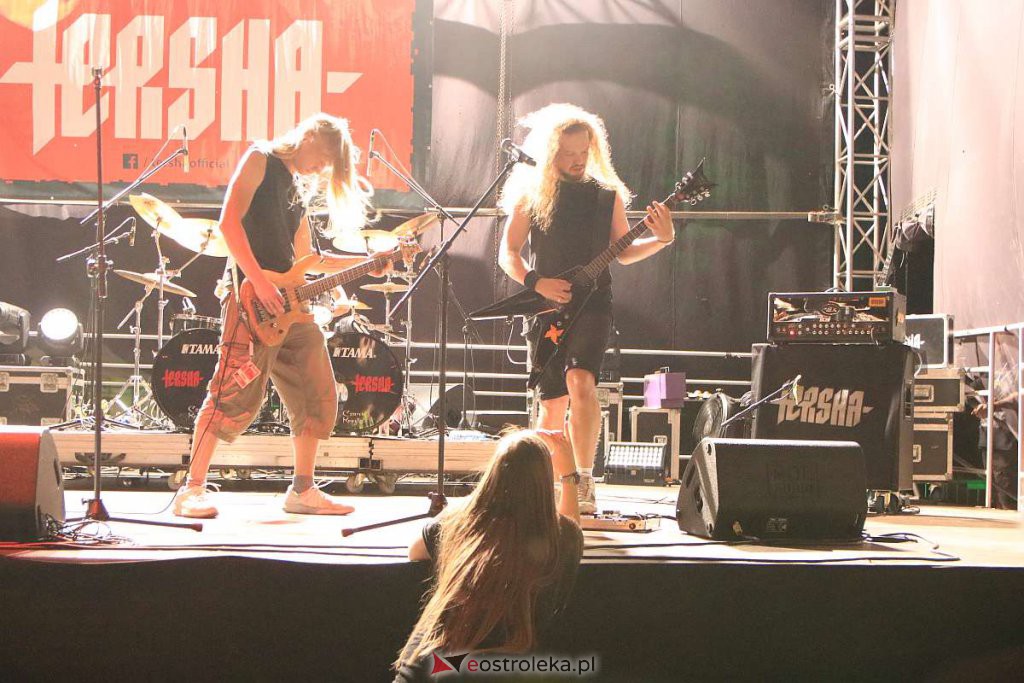 Festiwal Mocne Brzmienia wystartował. Na początek Sunsmoke i Tersha [19.08.2022] - zdjęcie #2 - eOstroleka.pl