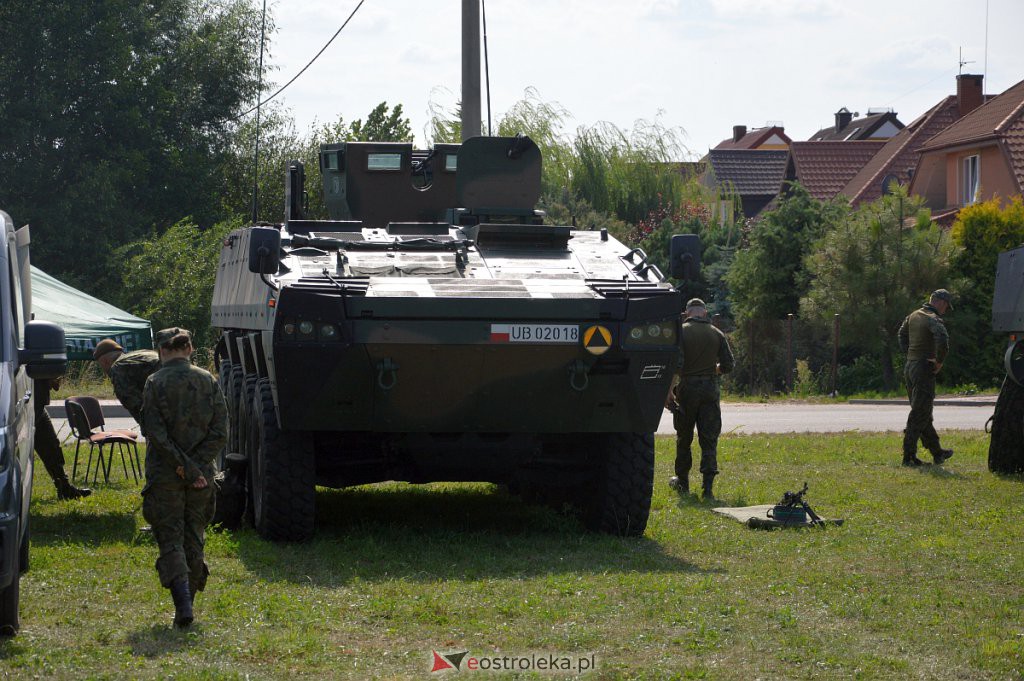 Piknik militarny w Rzekuniu [20.08.2022] - zdjęcie #1 - eOstroleka.pl
