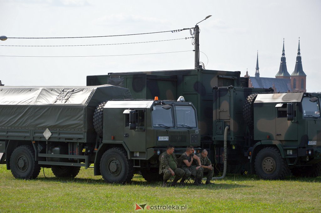 Piknik militarny w Rzekuniu [20.08.2022] - zdjęcie #4 - eOstroleka.pl
